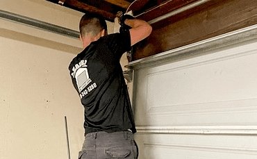 Emergency garage door repair